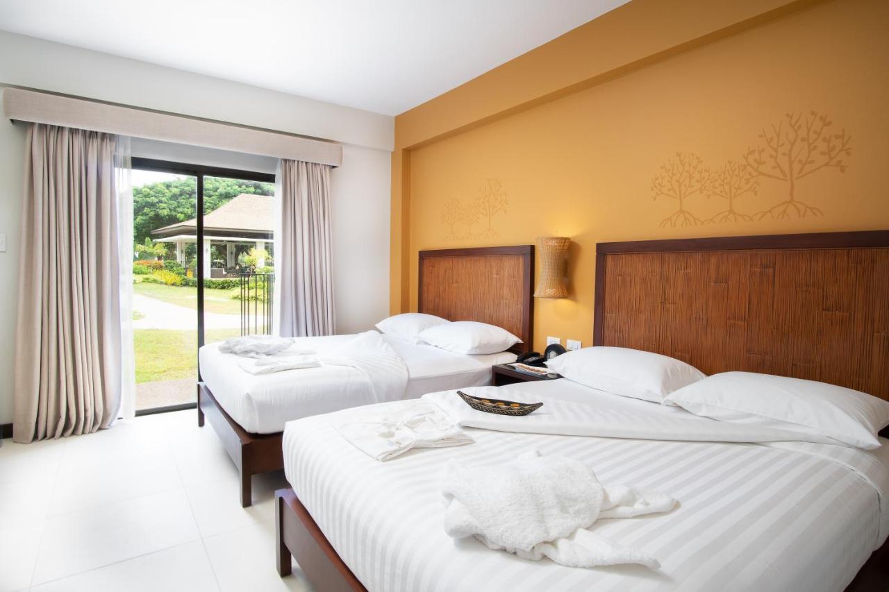 Bacau Bay Resort 4*